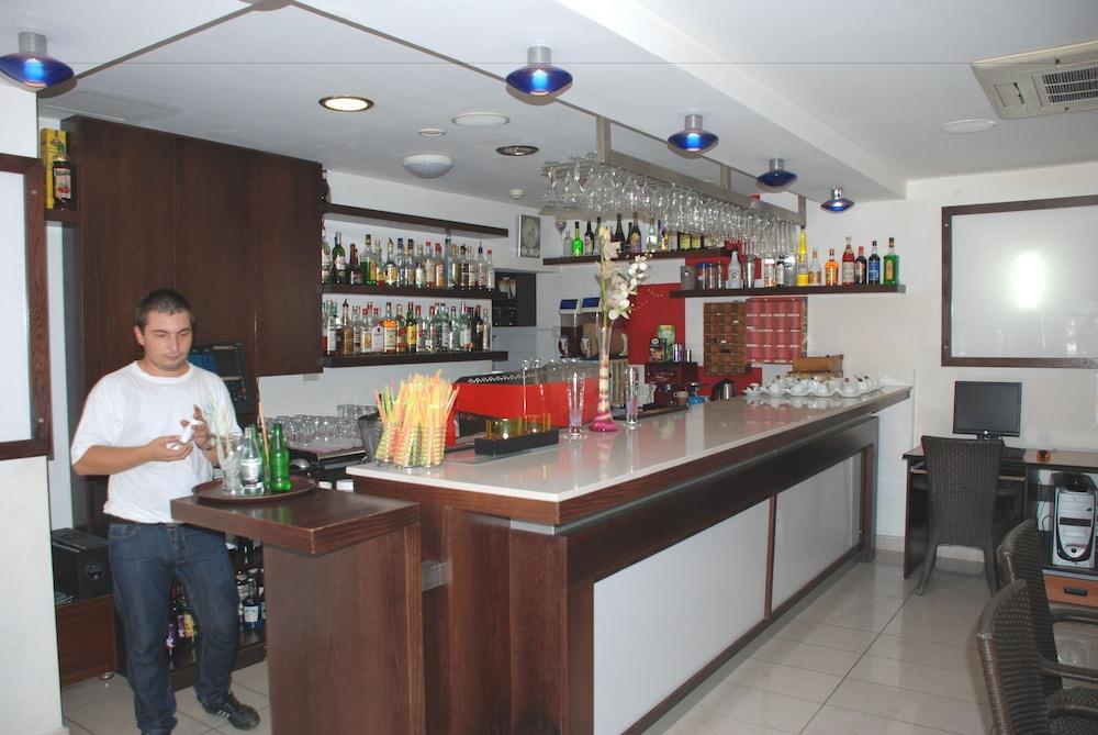 Marion Hotel Polis Dış mekan fotoğraf